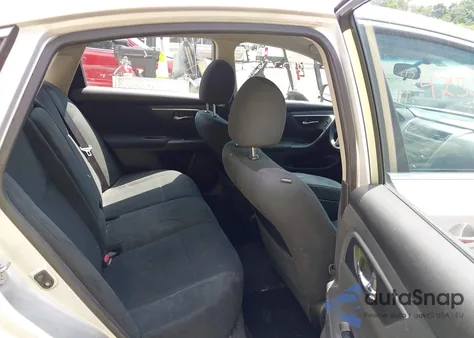 2015 Nissan Altima 2.5/2.5 S/2.5 Sl/2.5 Sv z USA, uszkodzony, nr VIN 1N4AL3AP6FC238960